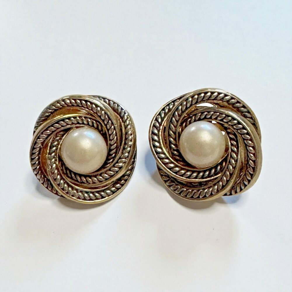 Vintage Rope Knot Clip On Earrings Faux Pearl Center 0.75 Inch Classic Design